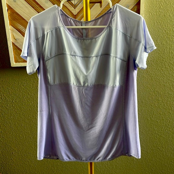 Lululemon run fast track light purple top in size medium - Picture 2 of 9